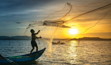 Throwing Fishing Net