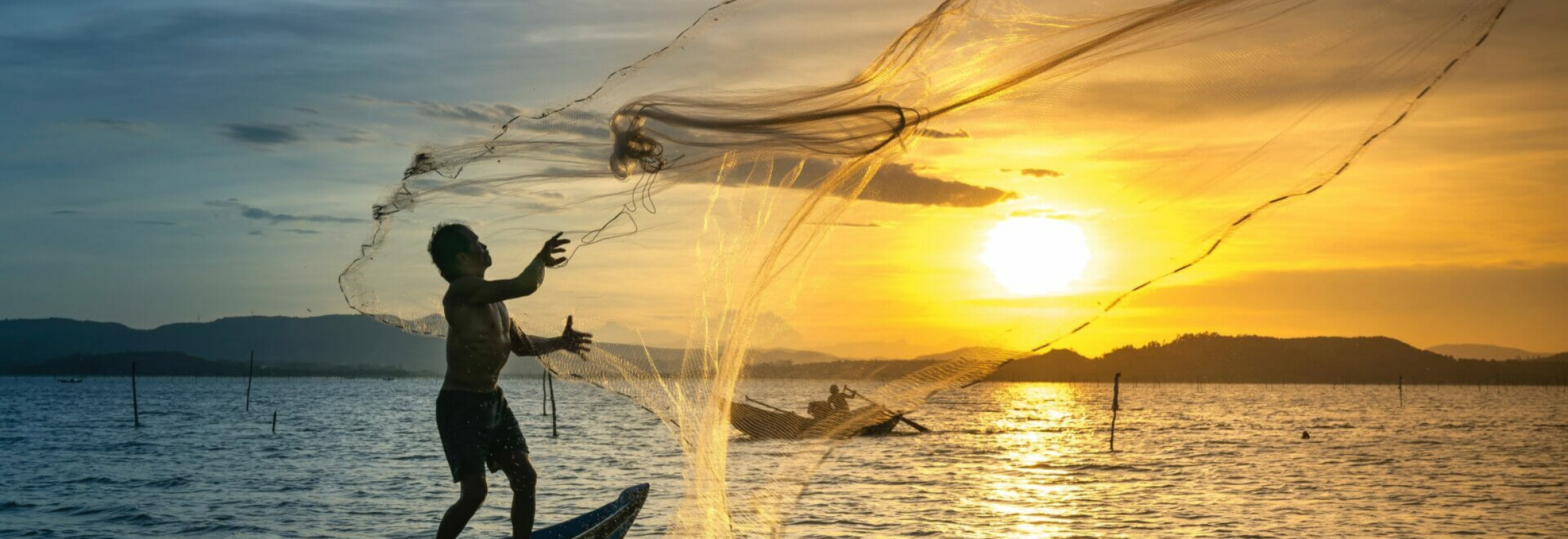 Throwing Fishing Net